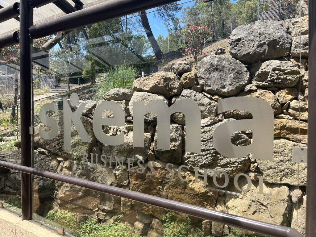 window with SKEMA sign