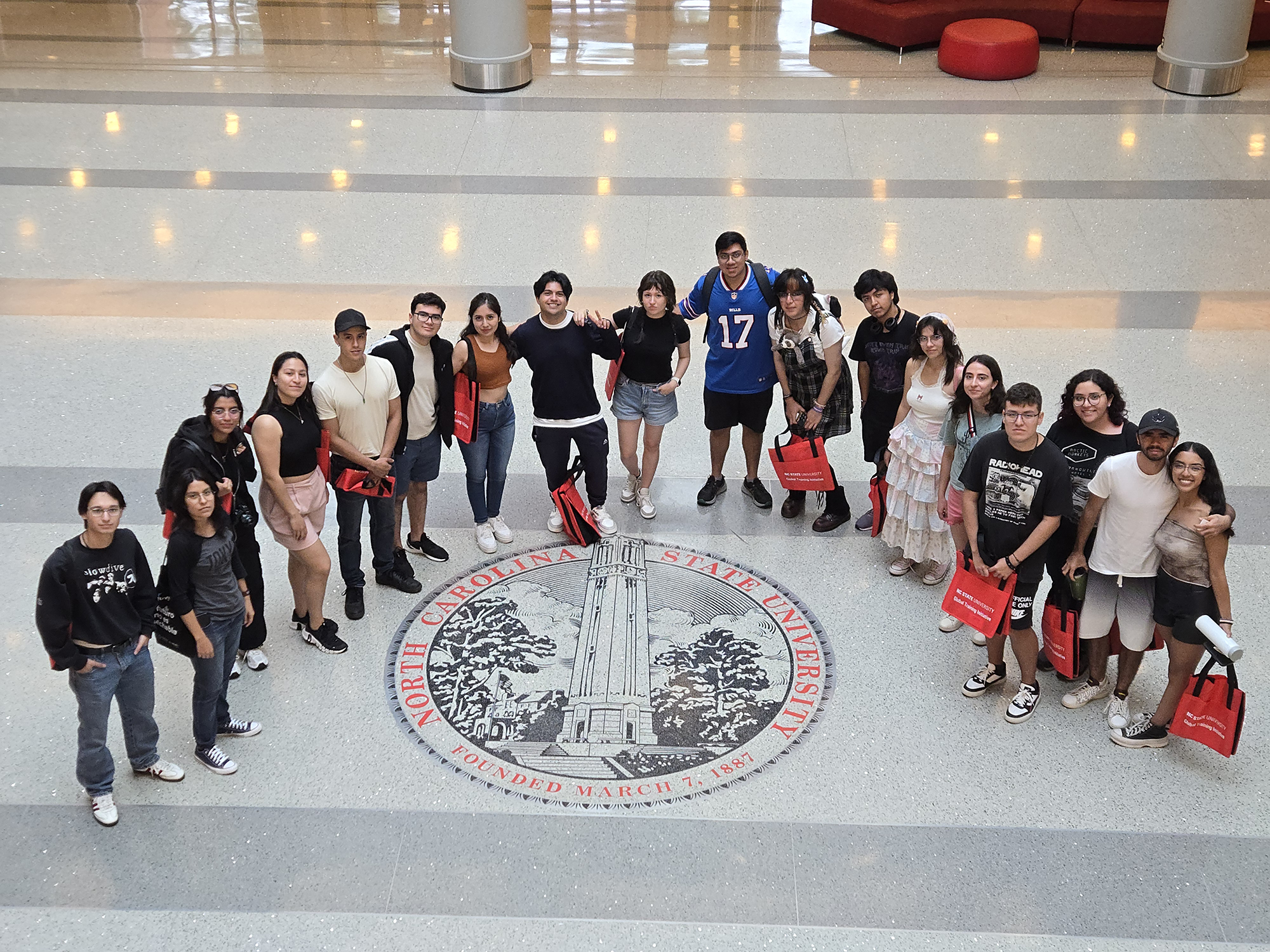 Students around the seal in Talley